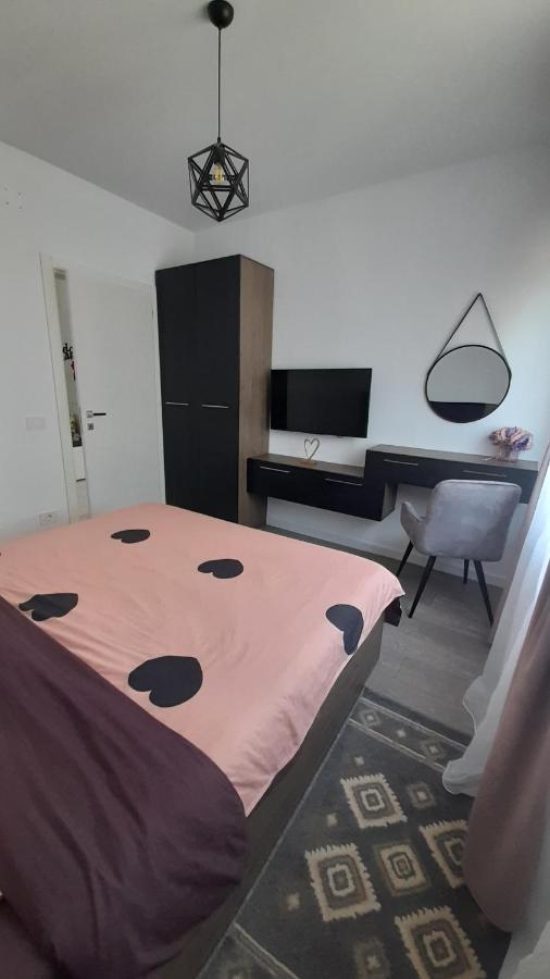 Sarah'S Place Oradea Dış mekan fotoğraf